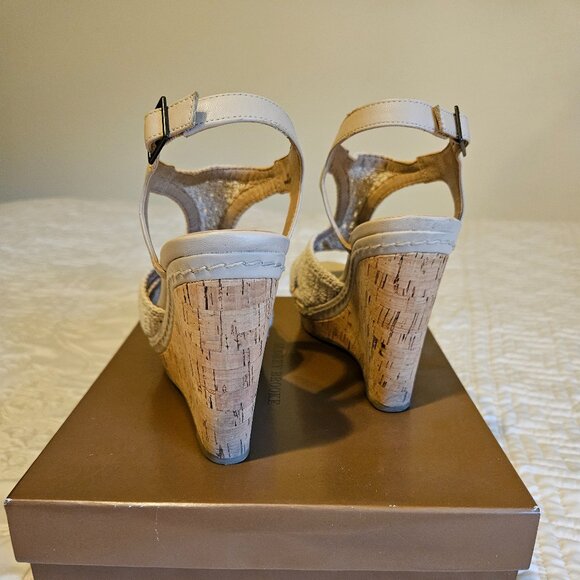 Audrey Brooke Winston Macrame Wedges - Picture 4 of 7